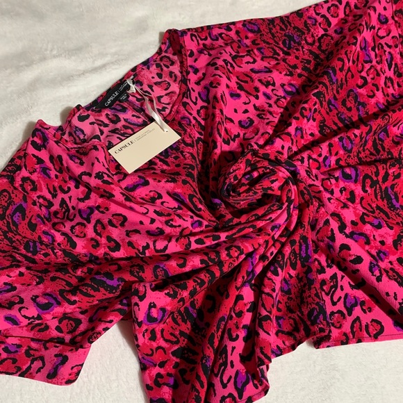 COPY - CAPSULE London Hot Pink Leopard Print Boxy… - Picture 14 of 16